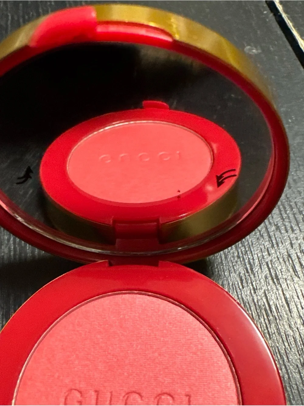 Gucci Blush de Beauté Limited Edition - Beige with Red Accents